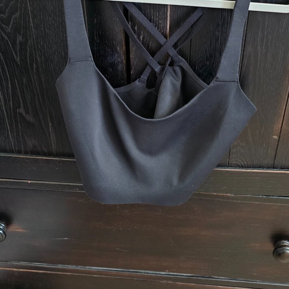 Lululemon Adapt and Align Bra *Light Support 34E Black - Picture 3 of 6